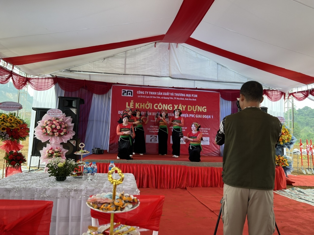 LỄ KHỞI CÔNG NHÀ MÁY SẢN XUẤT VÁN GỖ NHỰA P2M